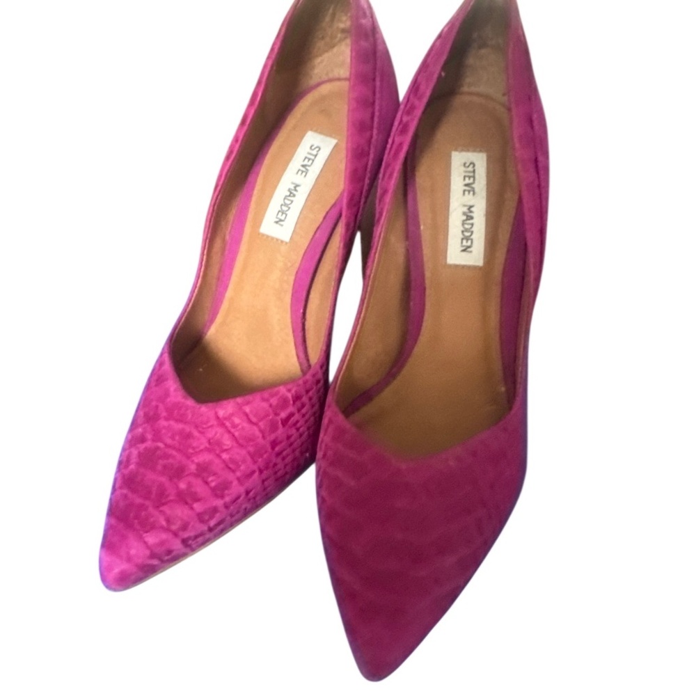 Steve Madden pumps magneta